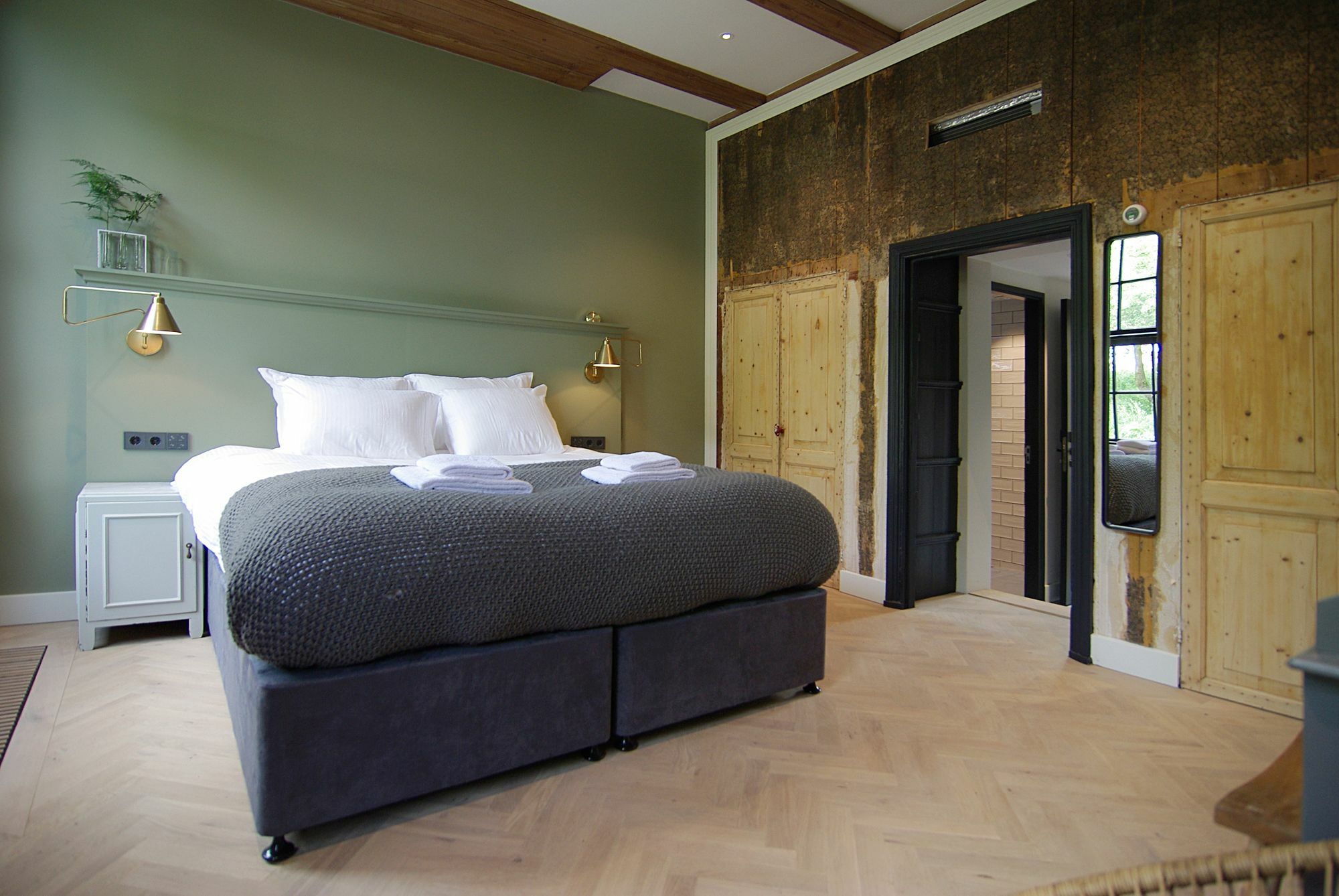 Authentic - De Vergulden Eenhoorn 4*