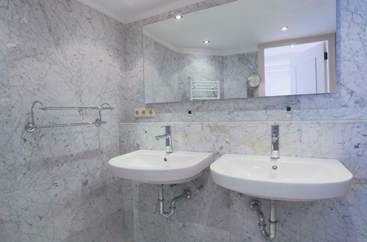 Bed & Breakfast Empiric Keizersgracht *