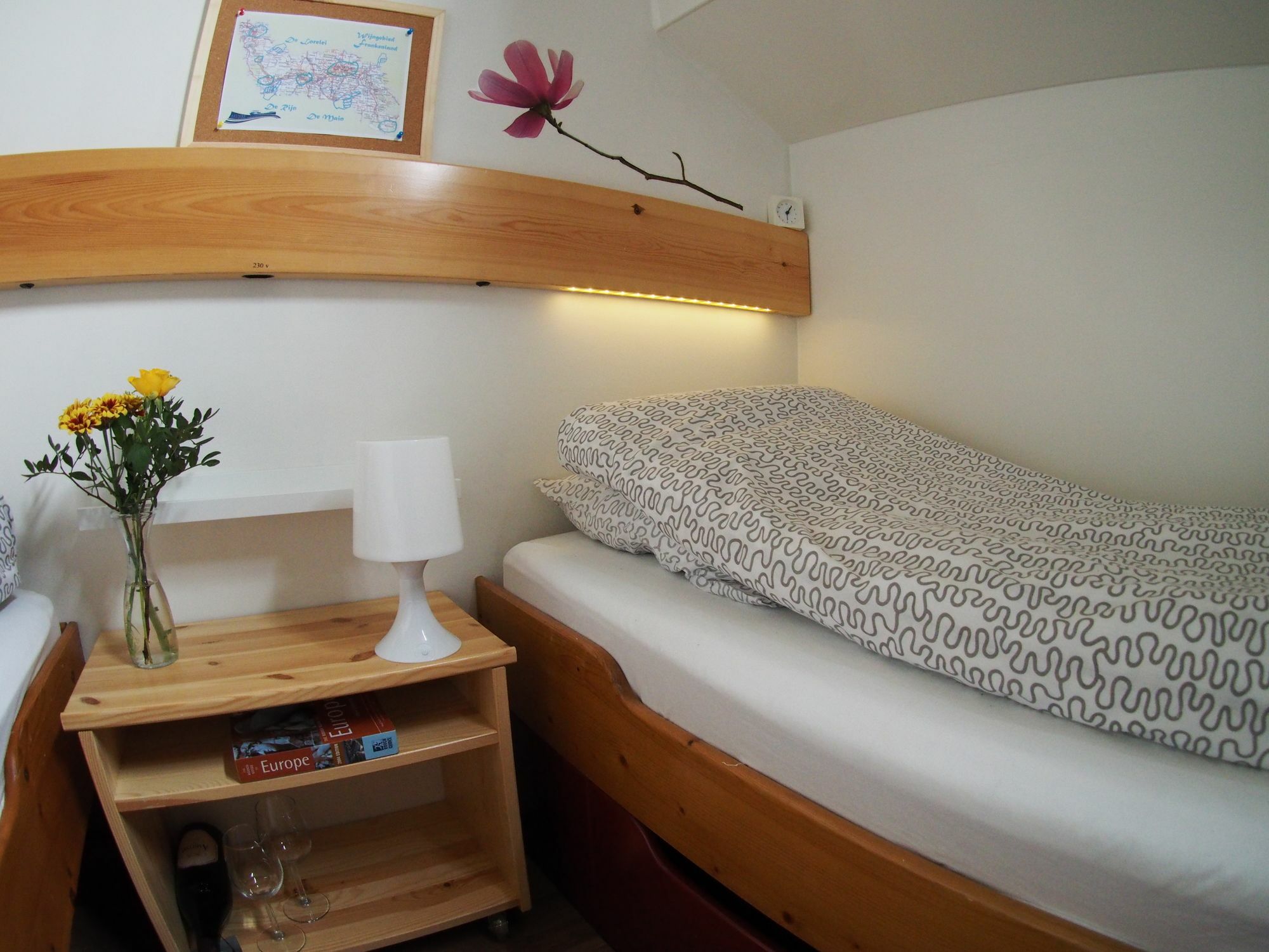 Hotelboat Allure 2*