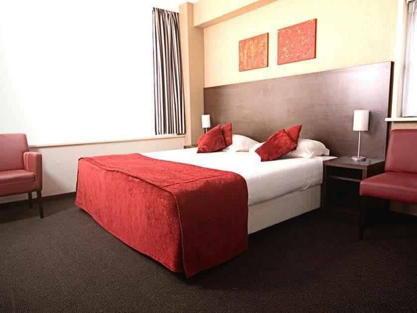 Western Hotel