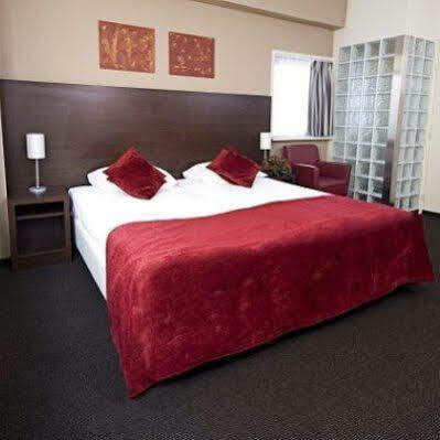 Hotel Western