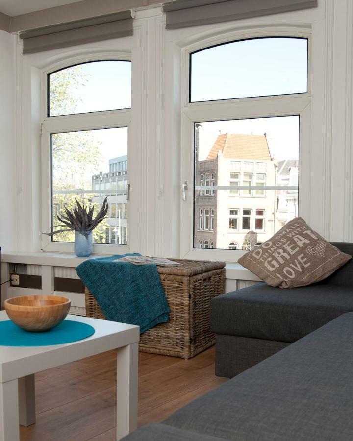 Flower Market Apartment *