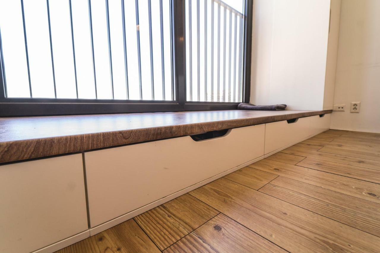 Private Studio In *