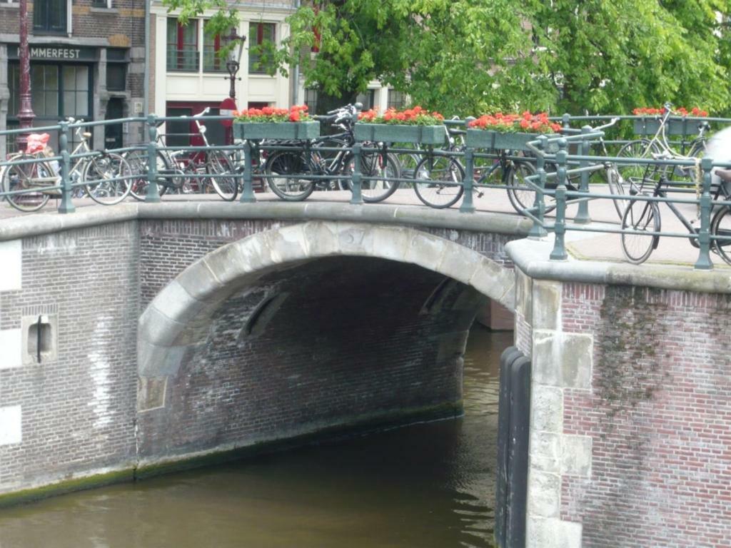 Bed & Breakfast Db's Amsterdam