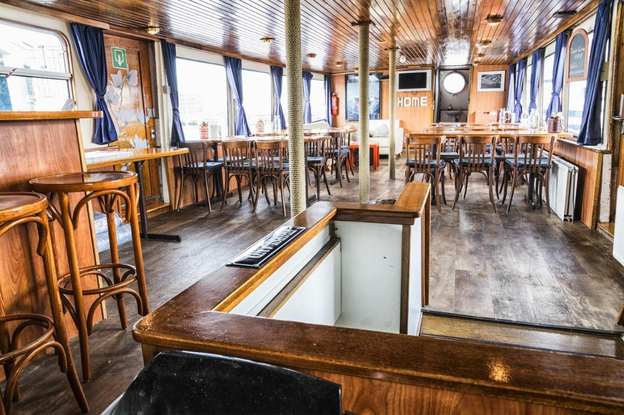 Botel Amicitia