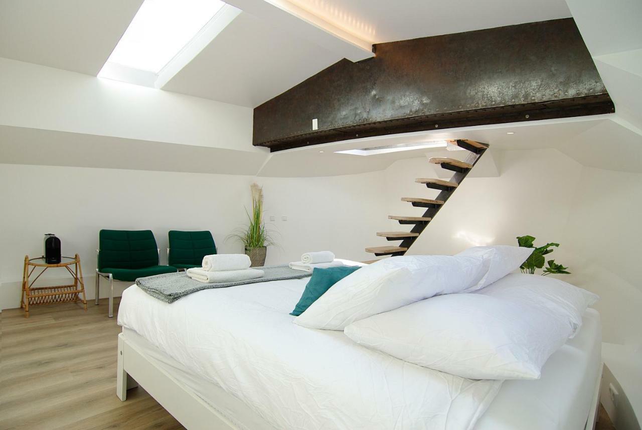 Guest house Eco Houseboat Amsterdam