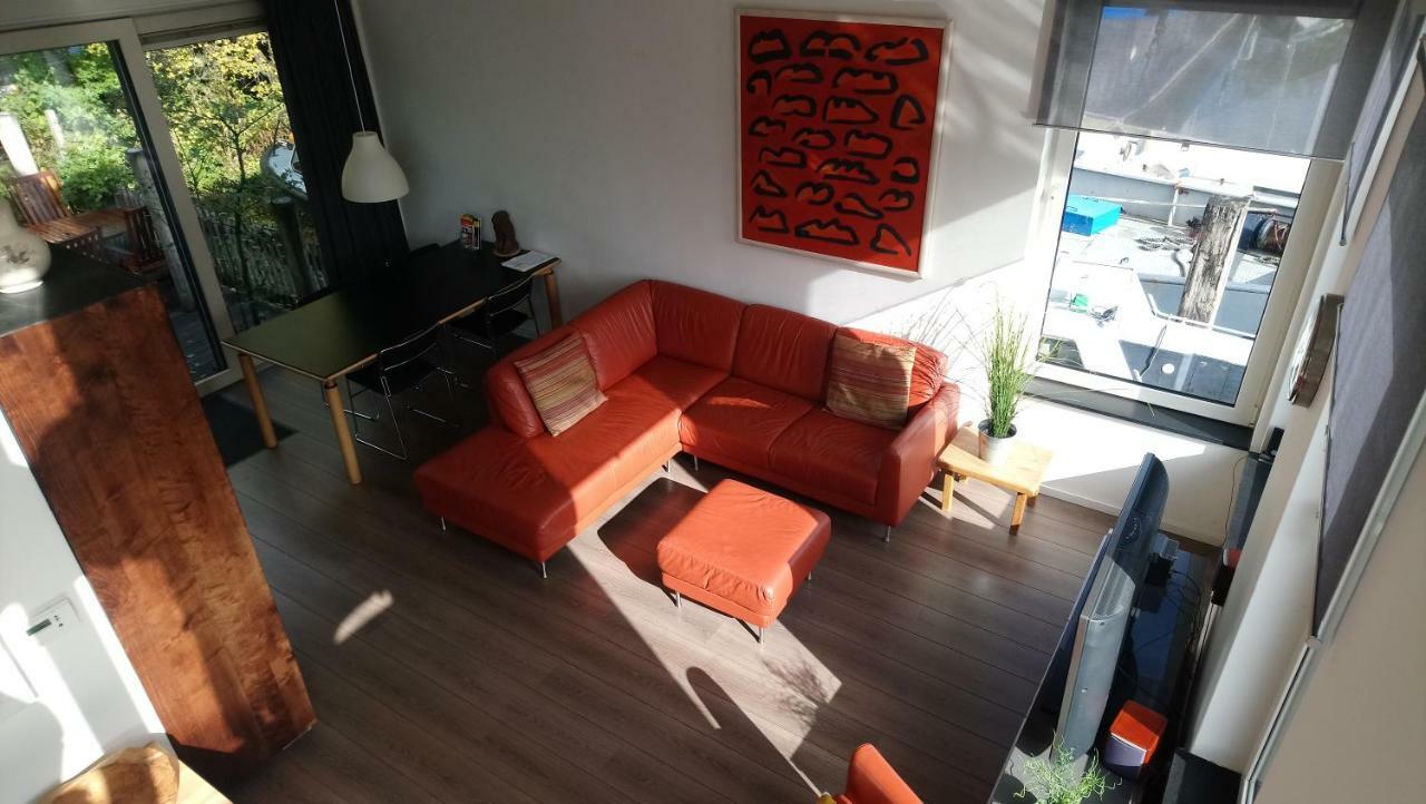 Bed & Breakfast Houseboat Vliegenbos *