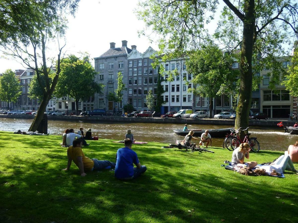 Quiet For 4 At Park In Center * Amsterdam