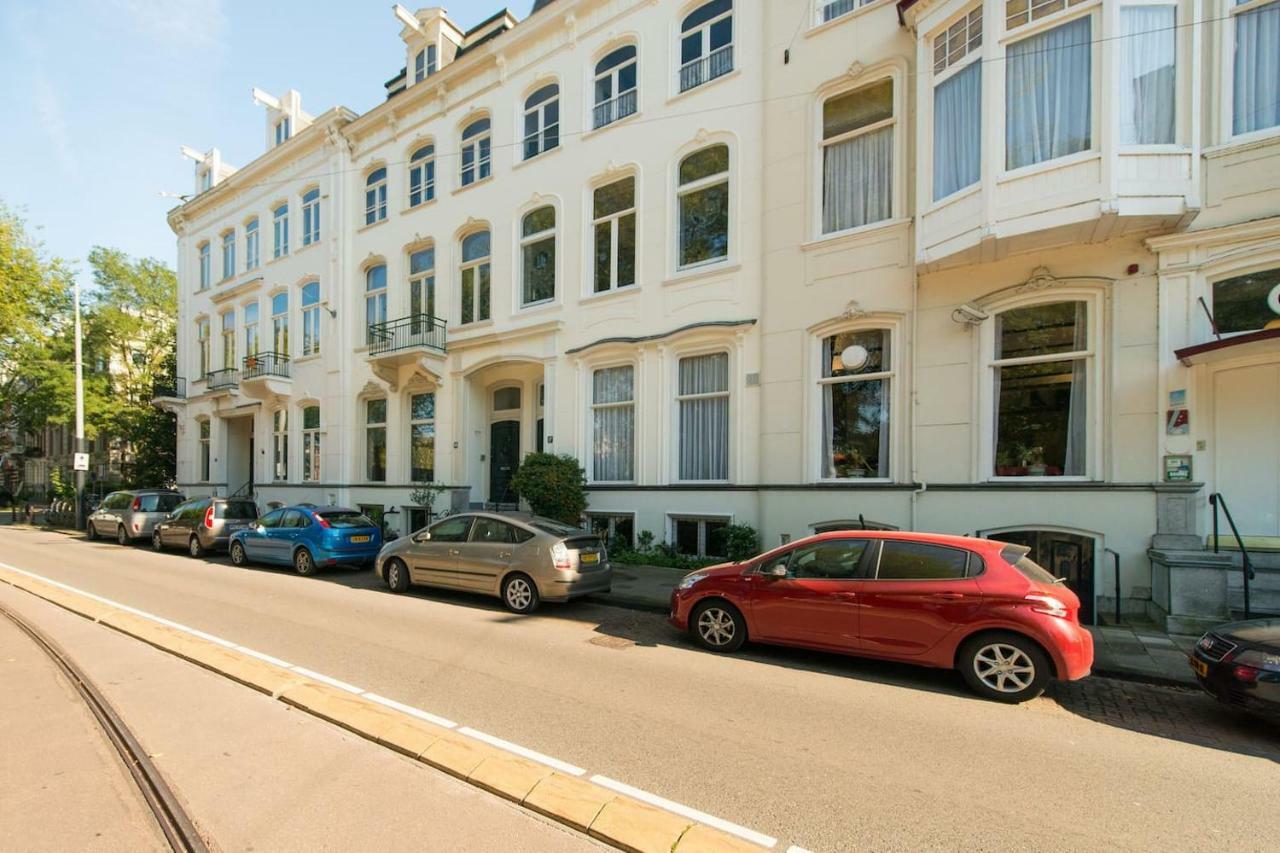 Quiet For 4 At Park In Center Apartment