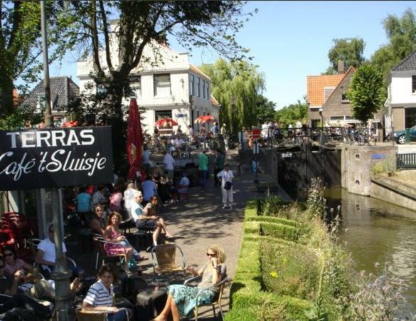 Privatunterkunft Chez Odette - Free Bikes & Private Car Parking Amsterdam