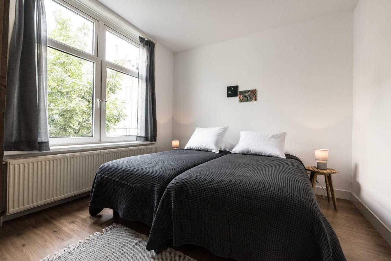 85 Apartment *
