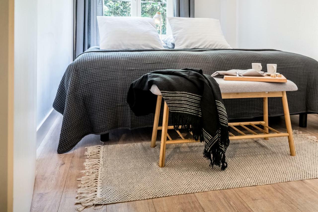 Apartment 85 *