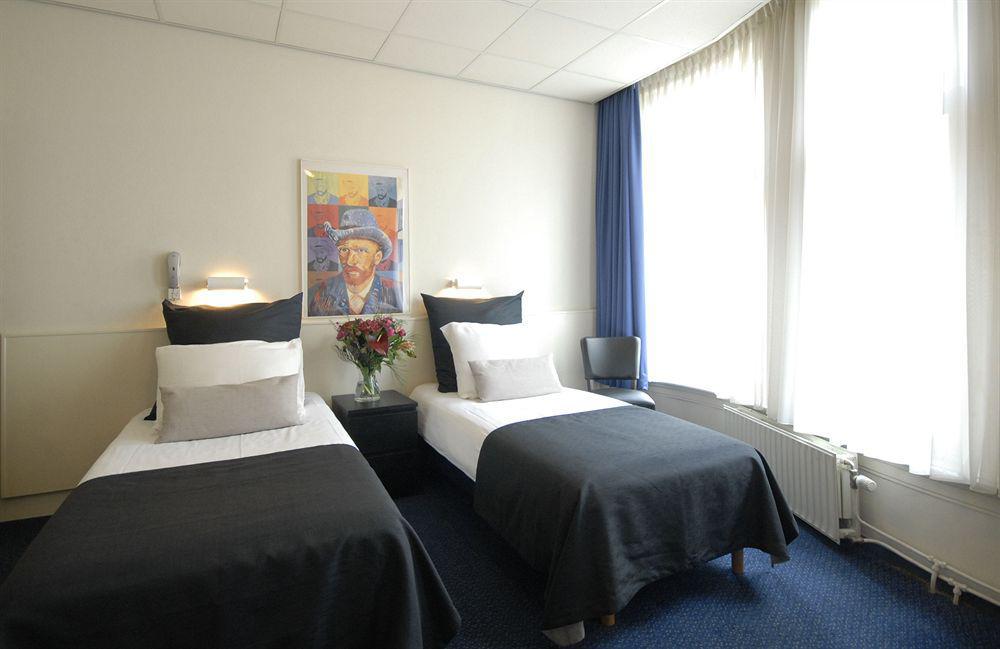 Hotel Damsquare 3*