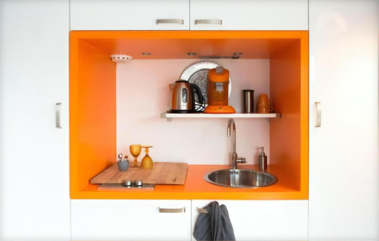 Gasthof Houseboat Ark Amstel Amsterdam