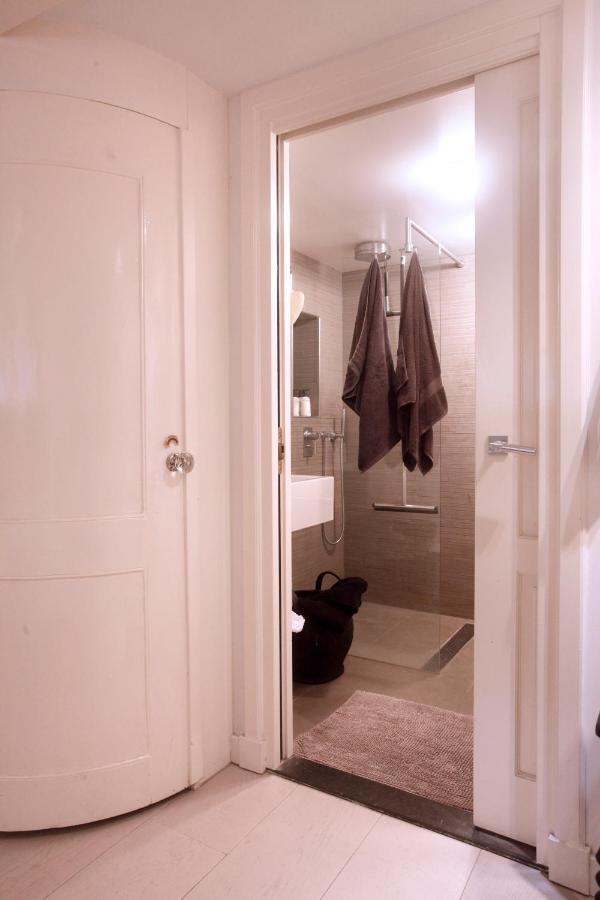 Cozy Canal Bed & Breakfast *