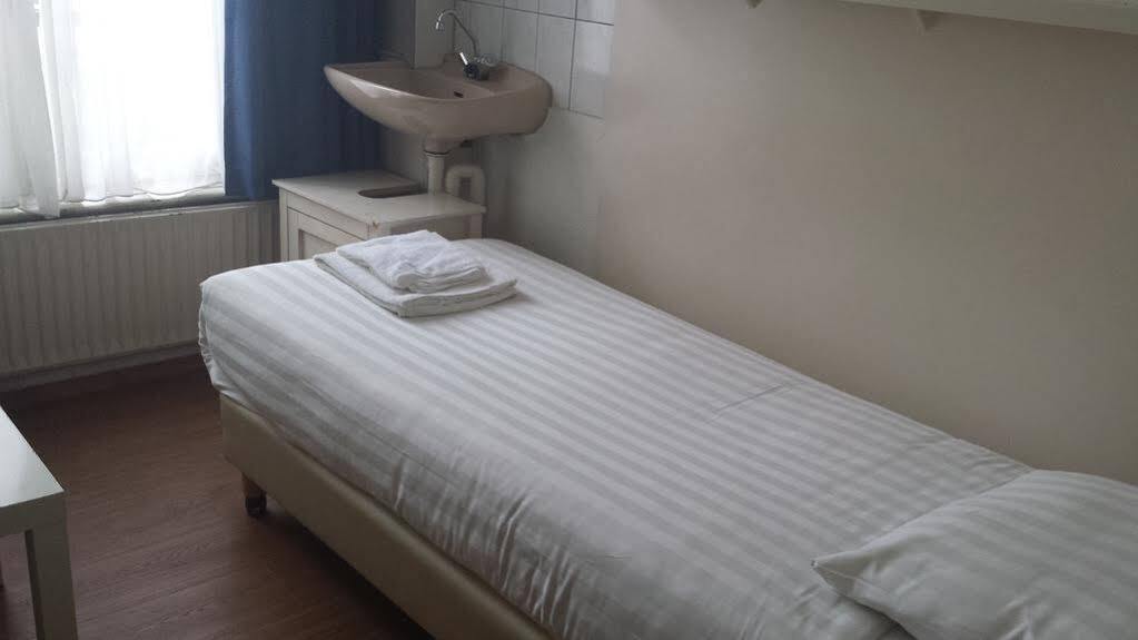 Titus City Centre 2*