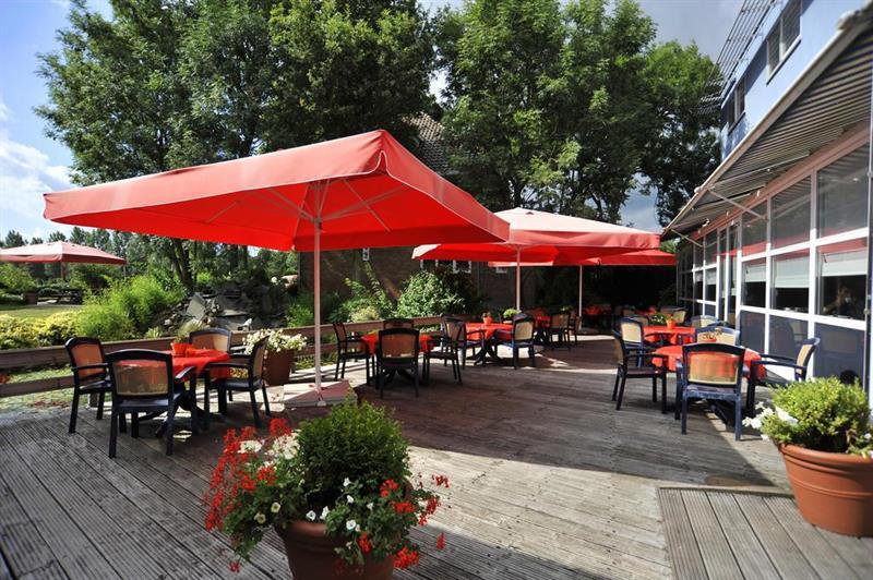 Hotel Gr8 Riverside 3*