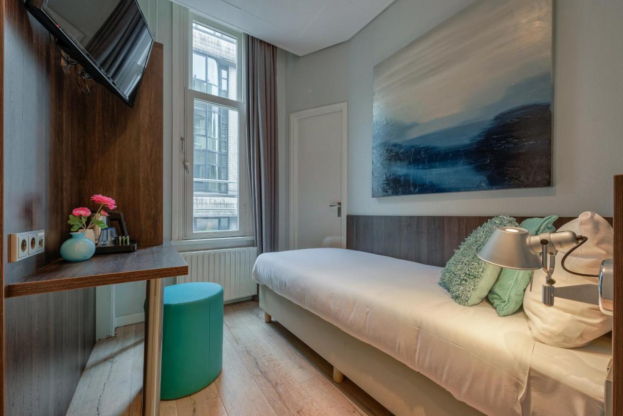 Damsquare Hotel