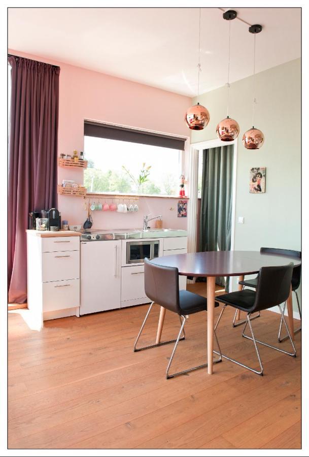 Private The Waterhouse Houseboat Apartment Amsterdam