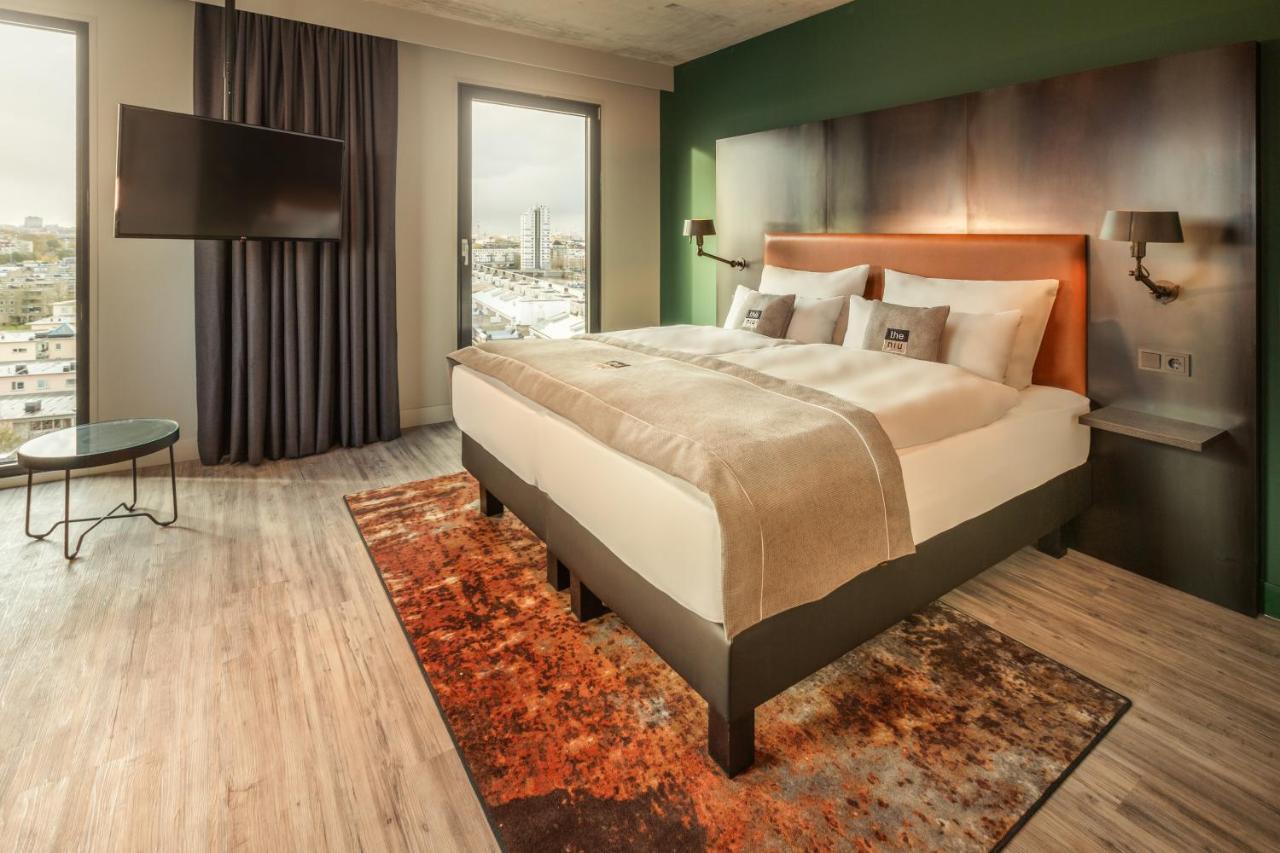 Hotel - The Niu, Fender 4*