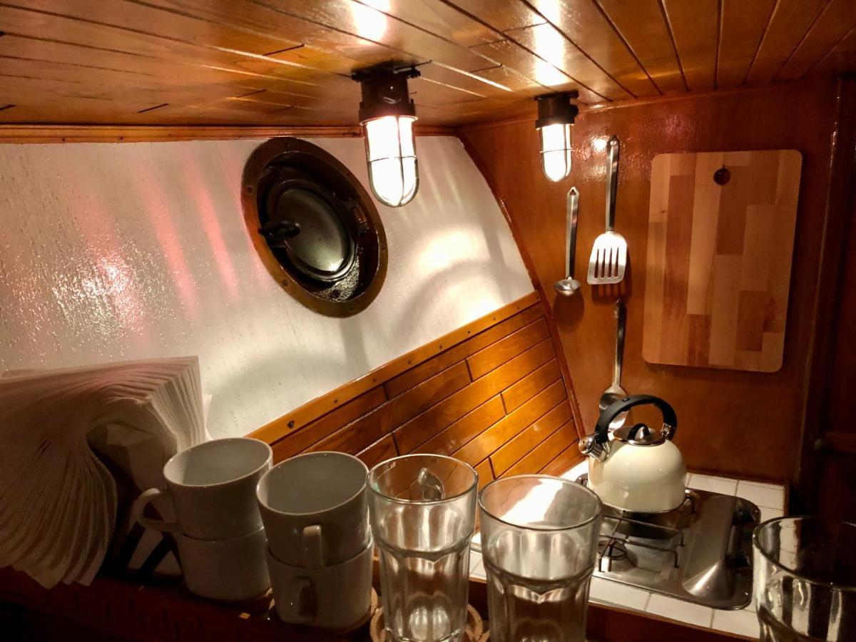 Boat Center Amsterdam