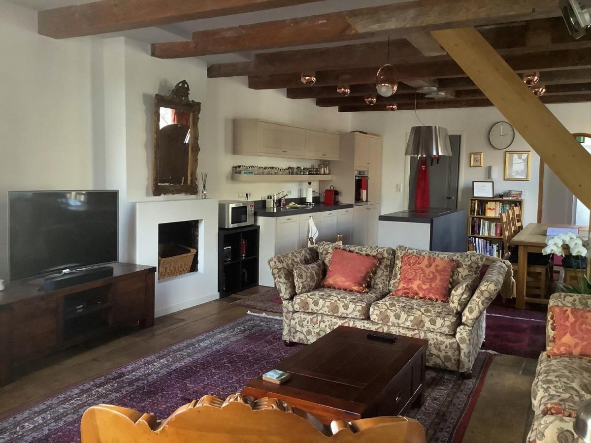 Former Rembrandt Workshop Two Bedroom Amsterdam