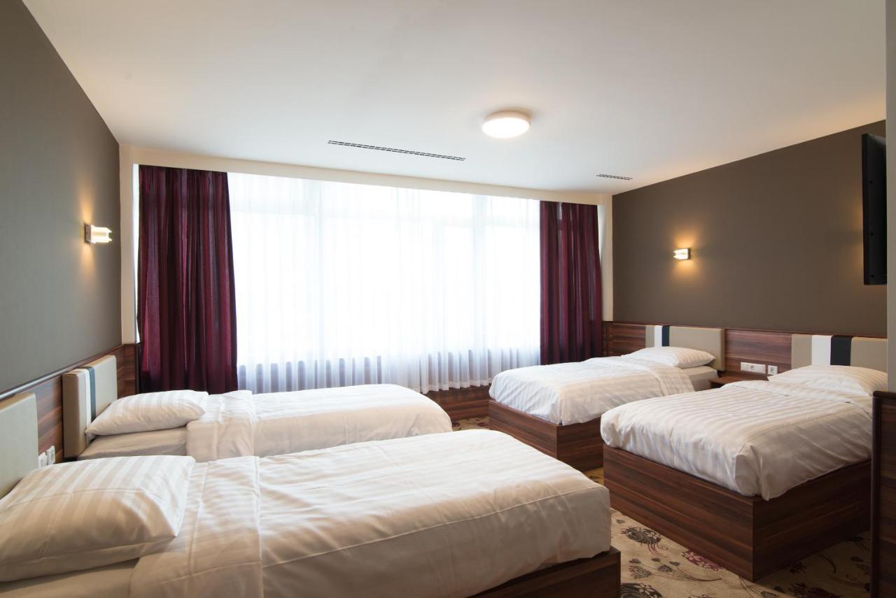 King's Court Hotel