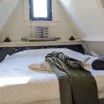 Storestay Damsquare