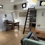 Romantic Houseboat