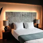 Rooms25