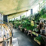 Apollo Hotel Amsterdam, a Tribute Portfolio Hotel