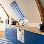Central Art Apartment - Nieuwmarkt Area