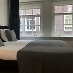 Bed&breakfast barndesteeg 27