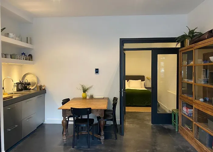 Amstel Boutique Studio