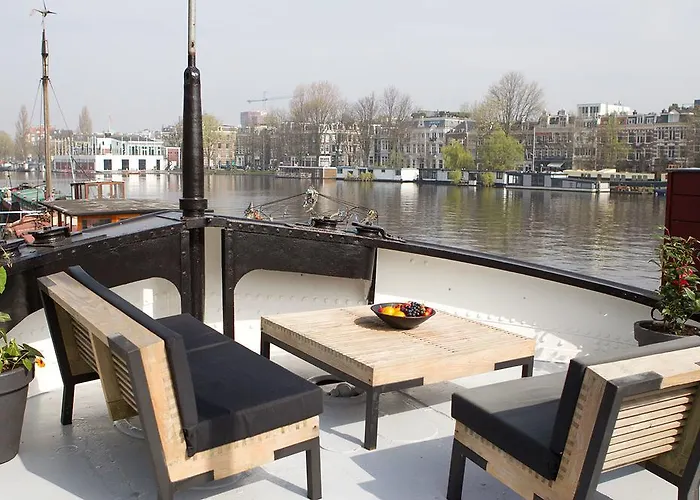 GP Amstel River Houseboat
