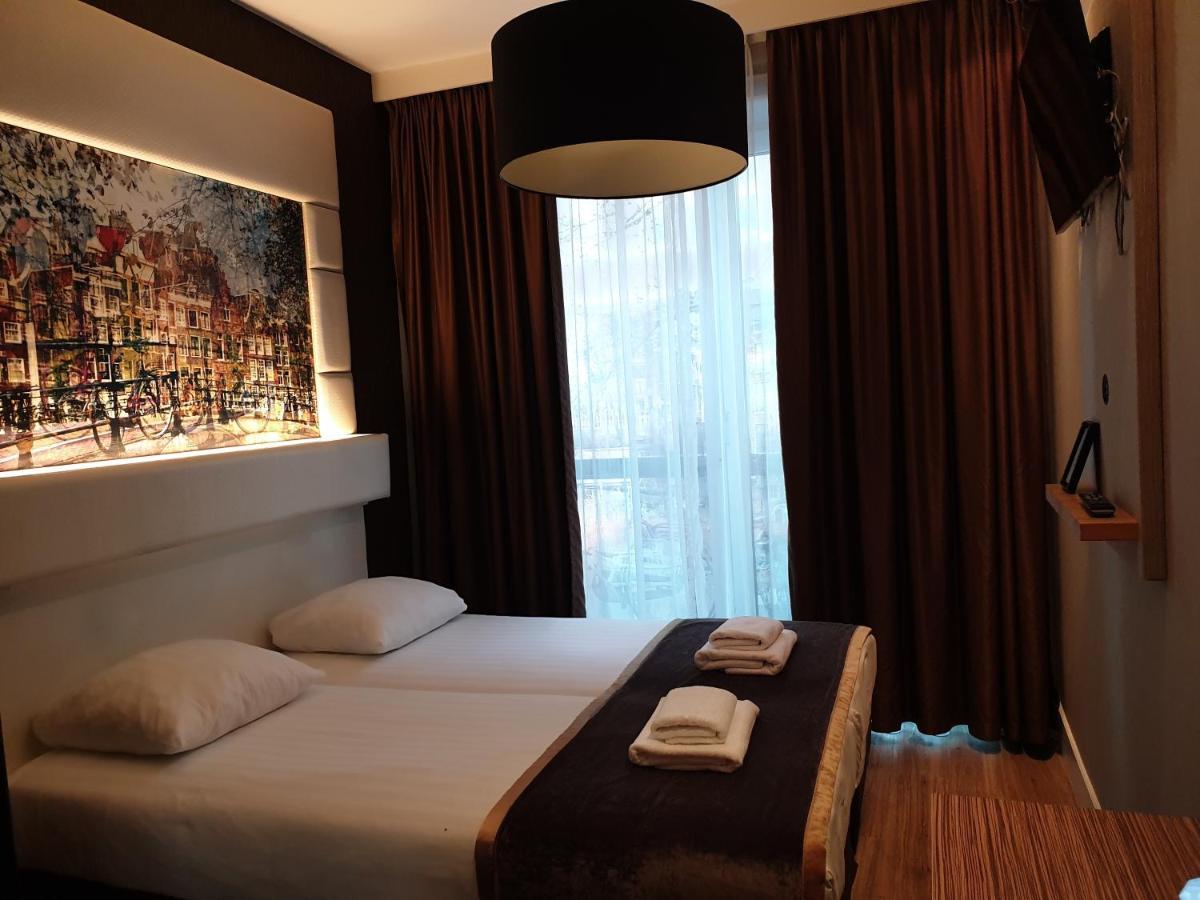Hotel Mosaic Centre 3*