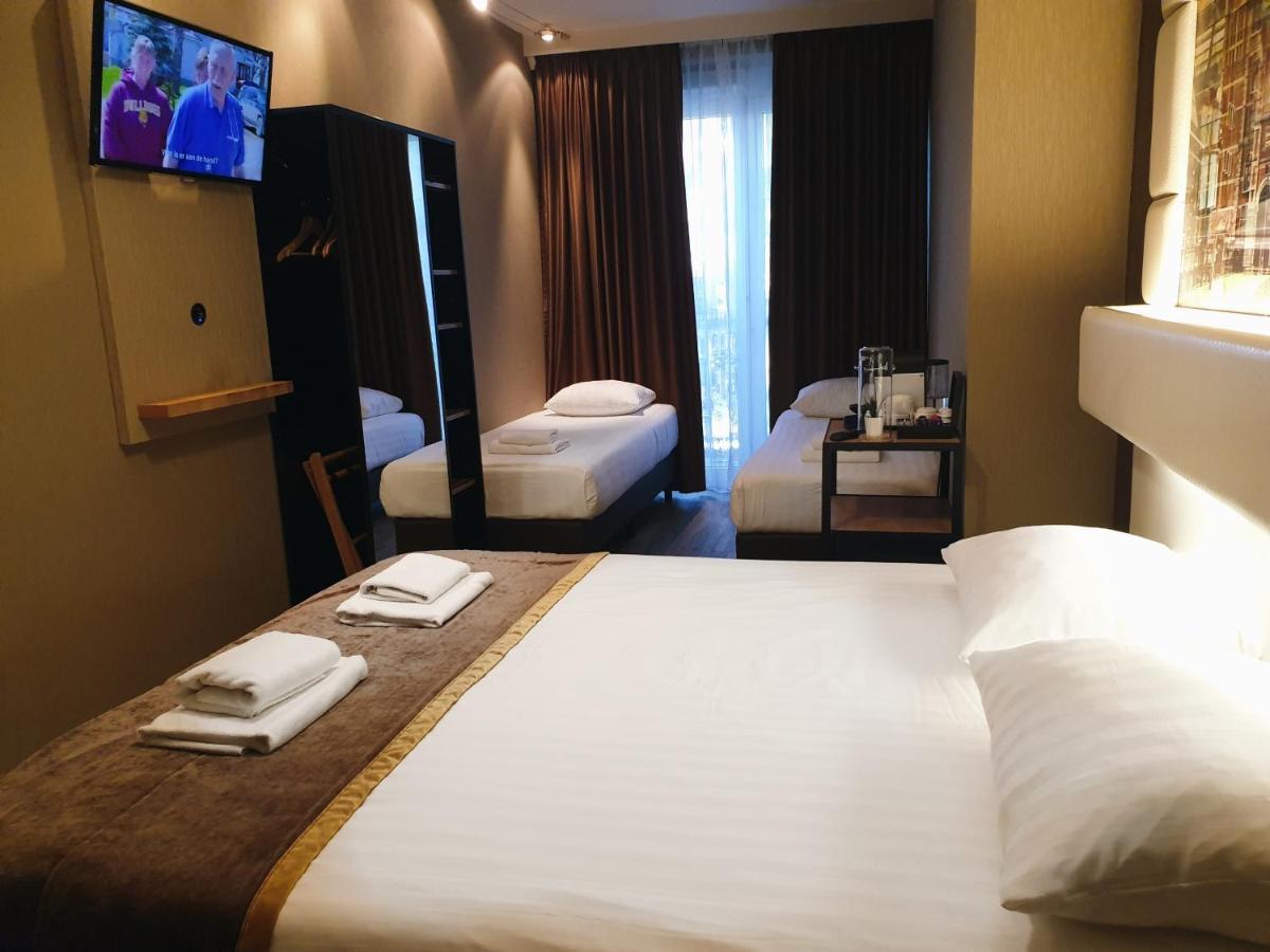 Mosaic Centre Hotel