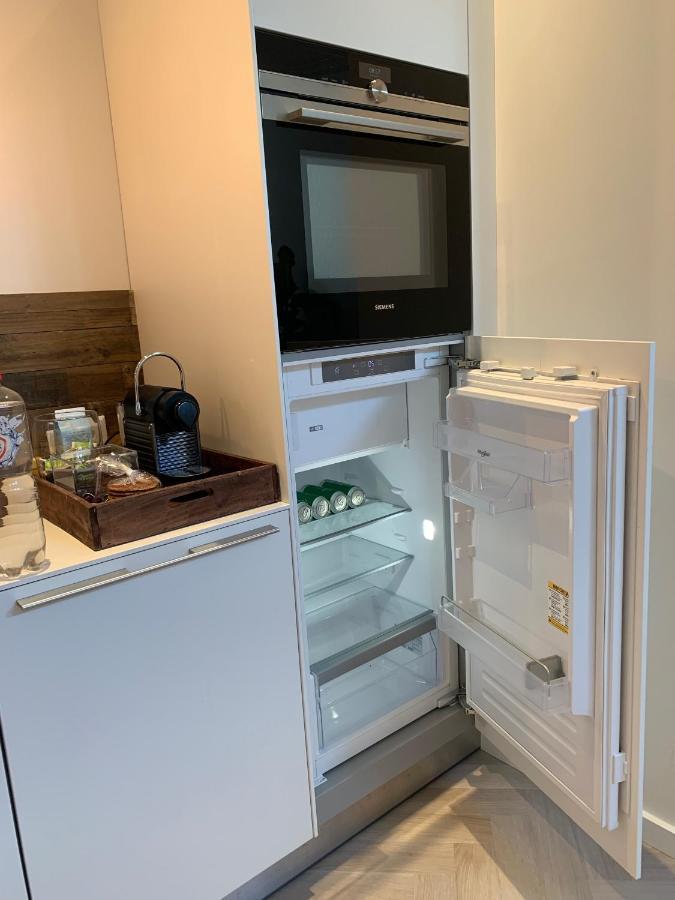 Leidse Square 5 Star Luxury Apartment