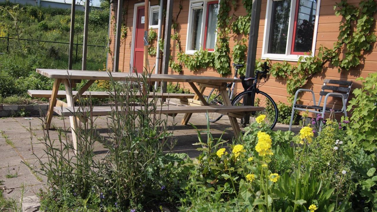 Farm Aparthotel
