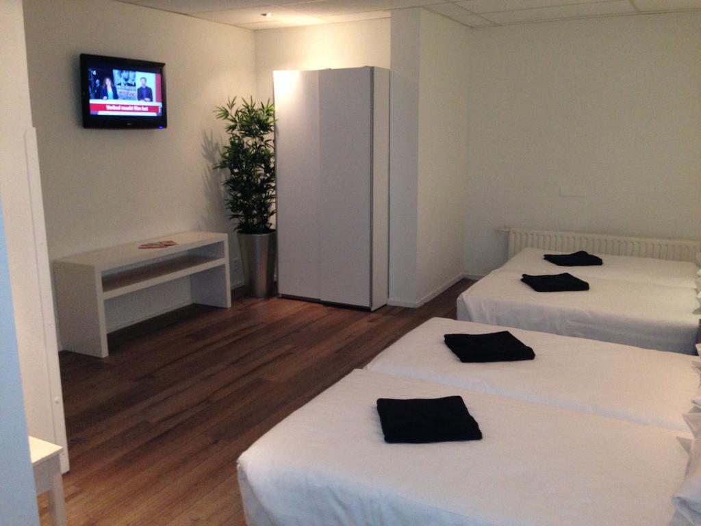 Budget Barbacan Hotel 2*