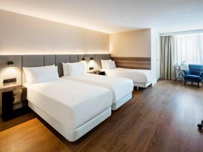Nh Schiller Hotel