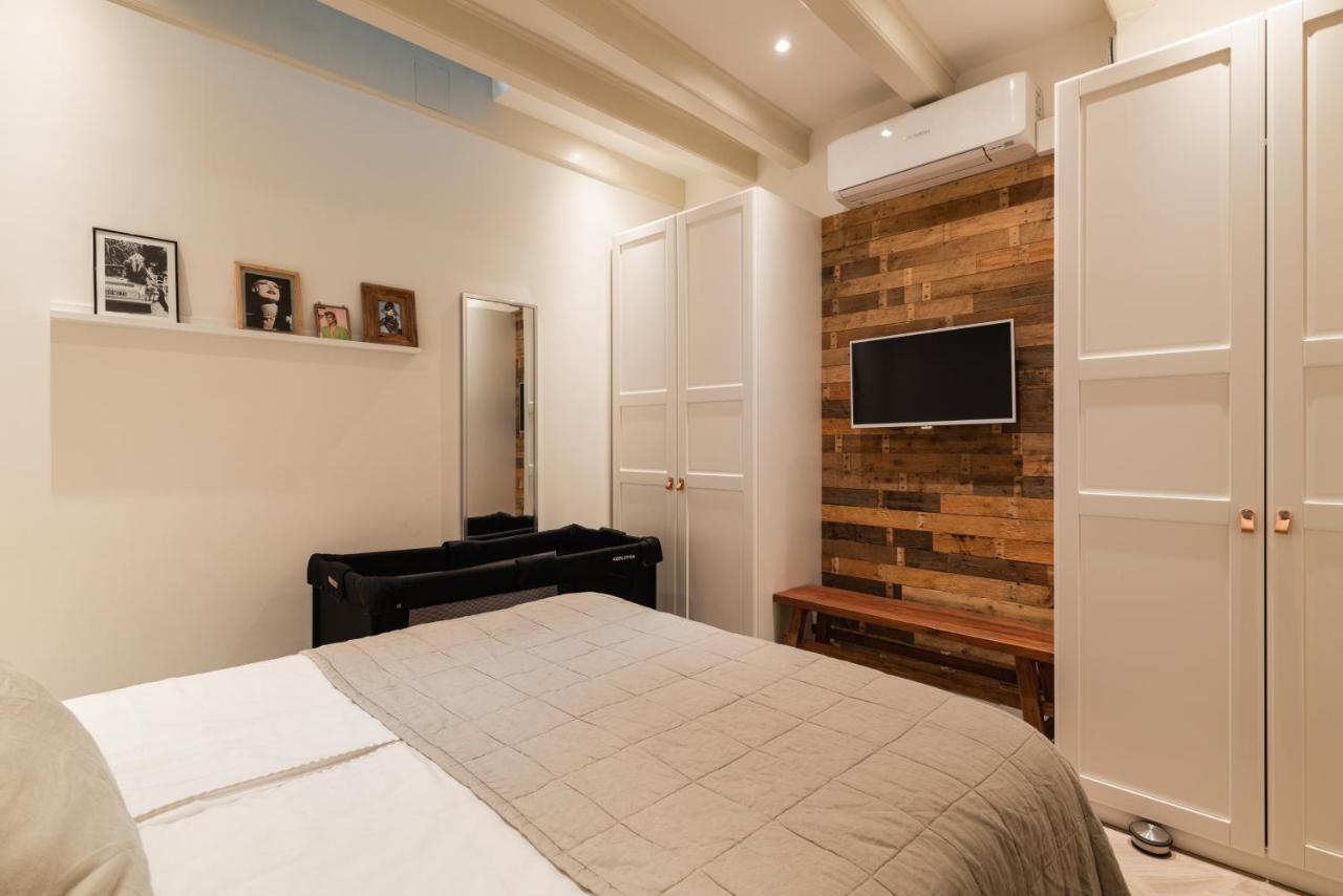Leidse Square 5 Star Luxury Apartment