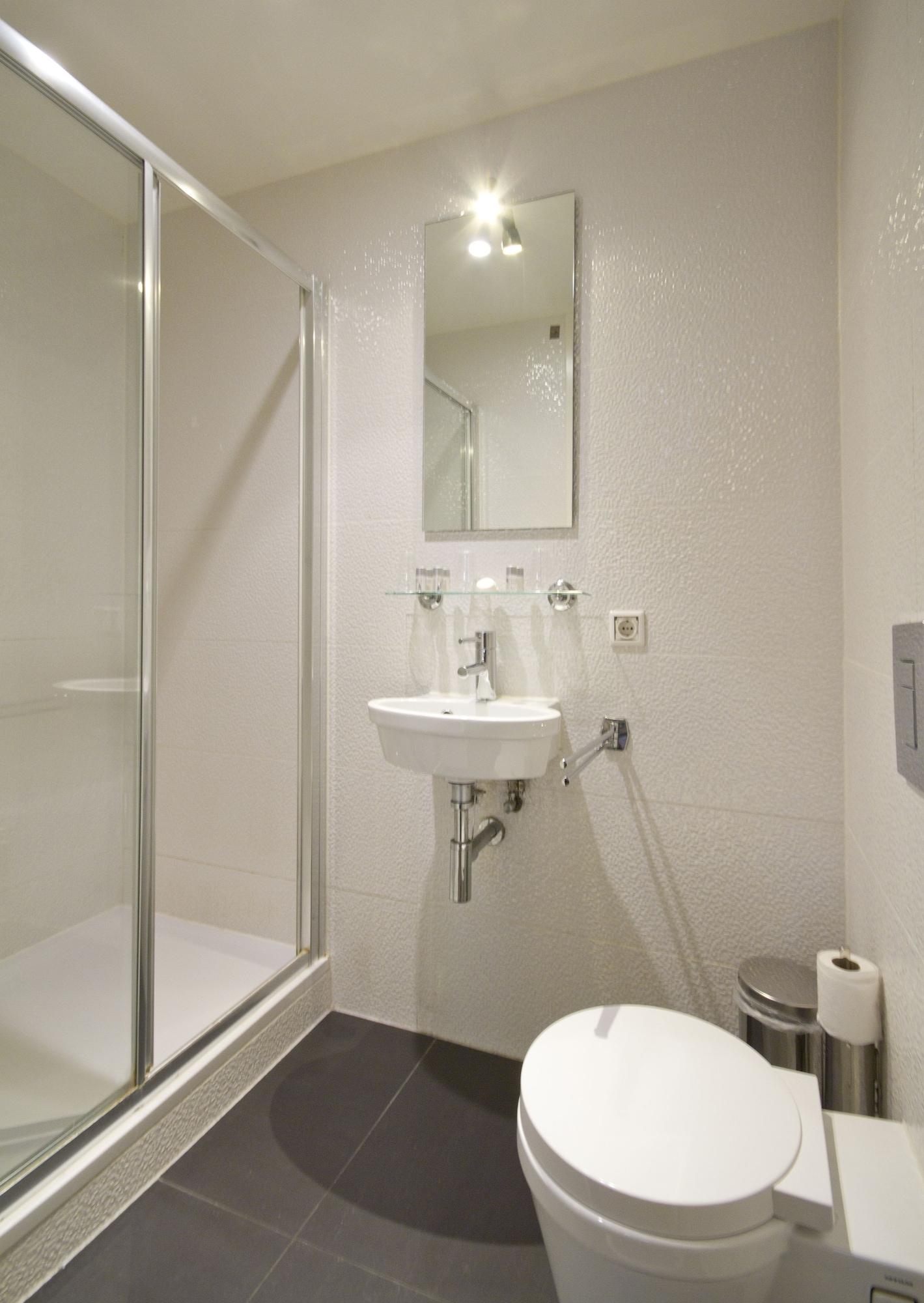 Acostar Hotel 2*