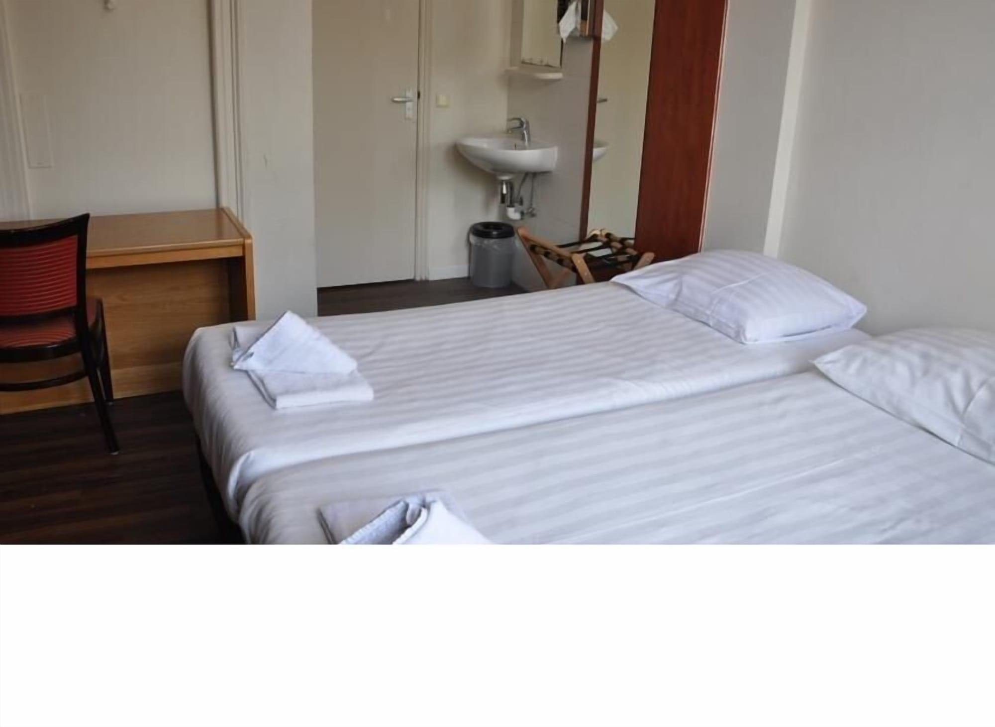 Hotel Hotel Amsterdam Inn 2*