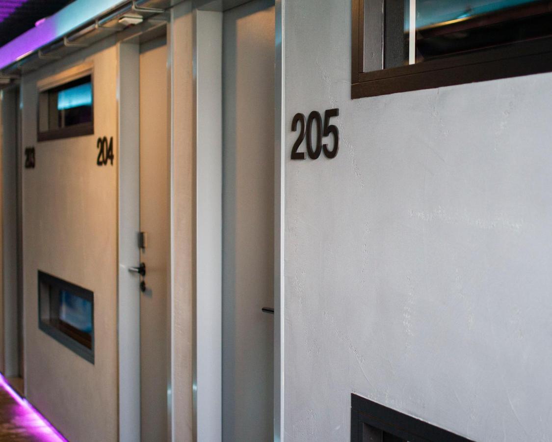 This HoTel Hostel *