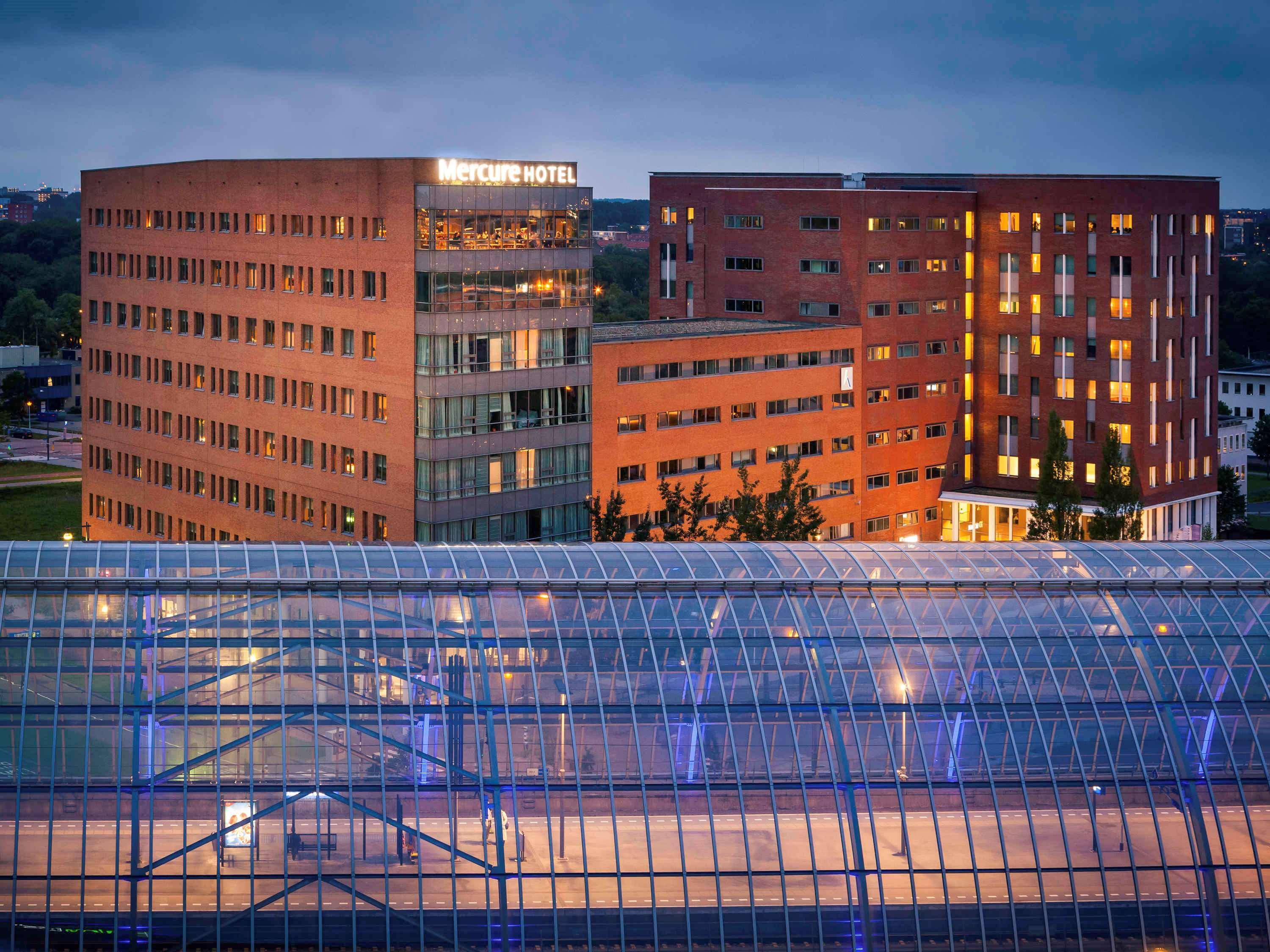 Mercure Sloterdijk Station Hotel