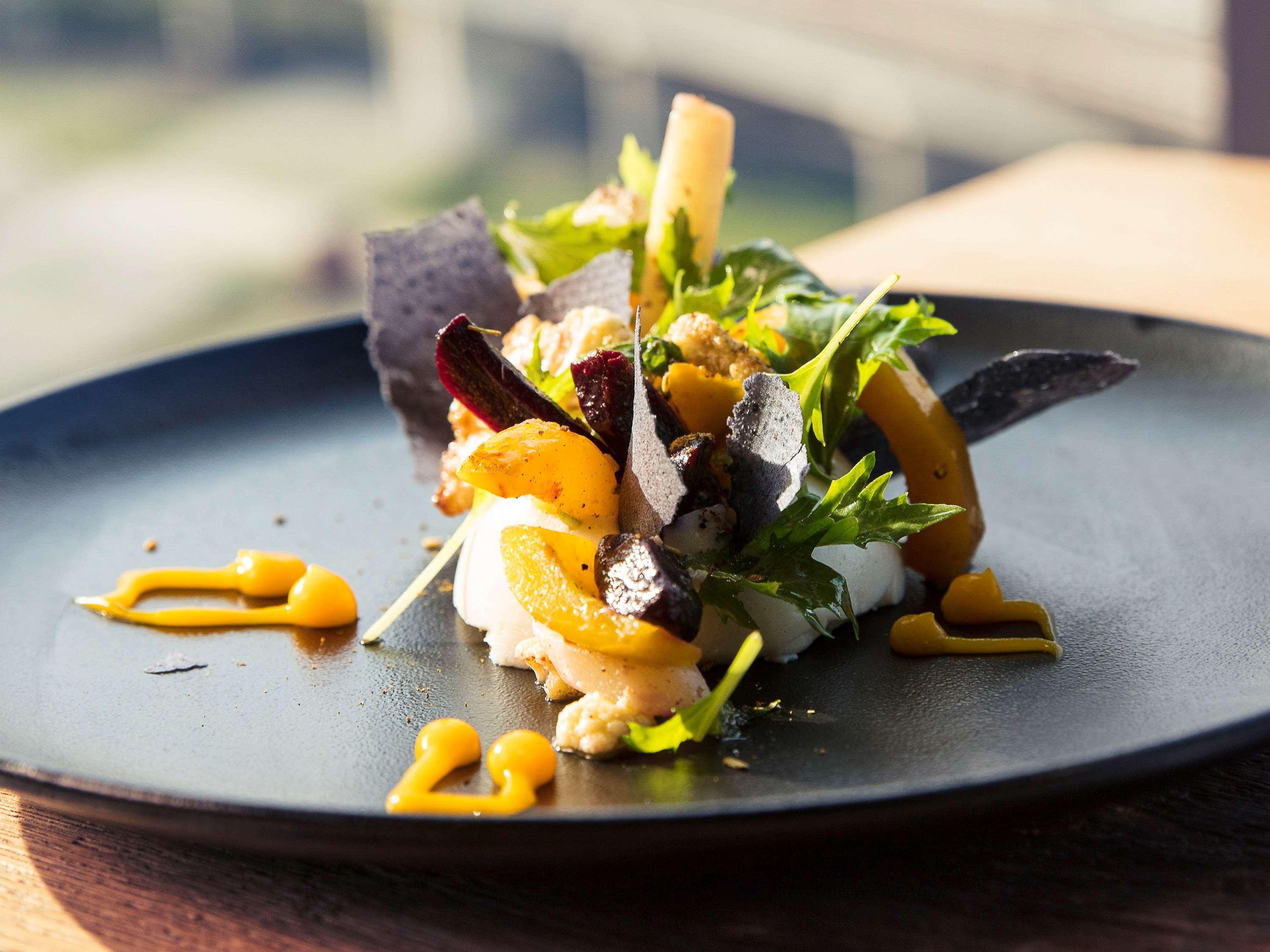Mercure Sloterdijk Station Hotel 4*