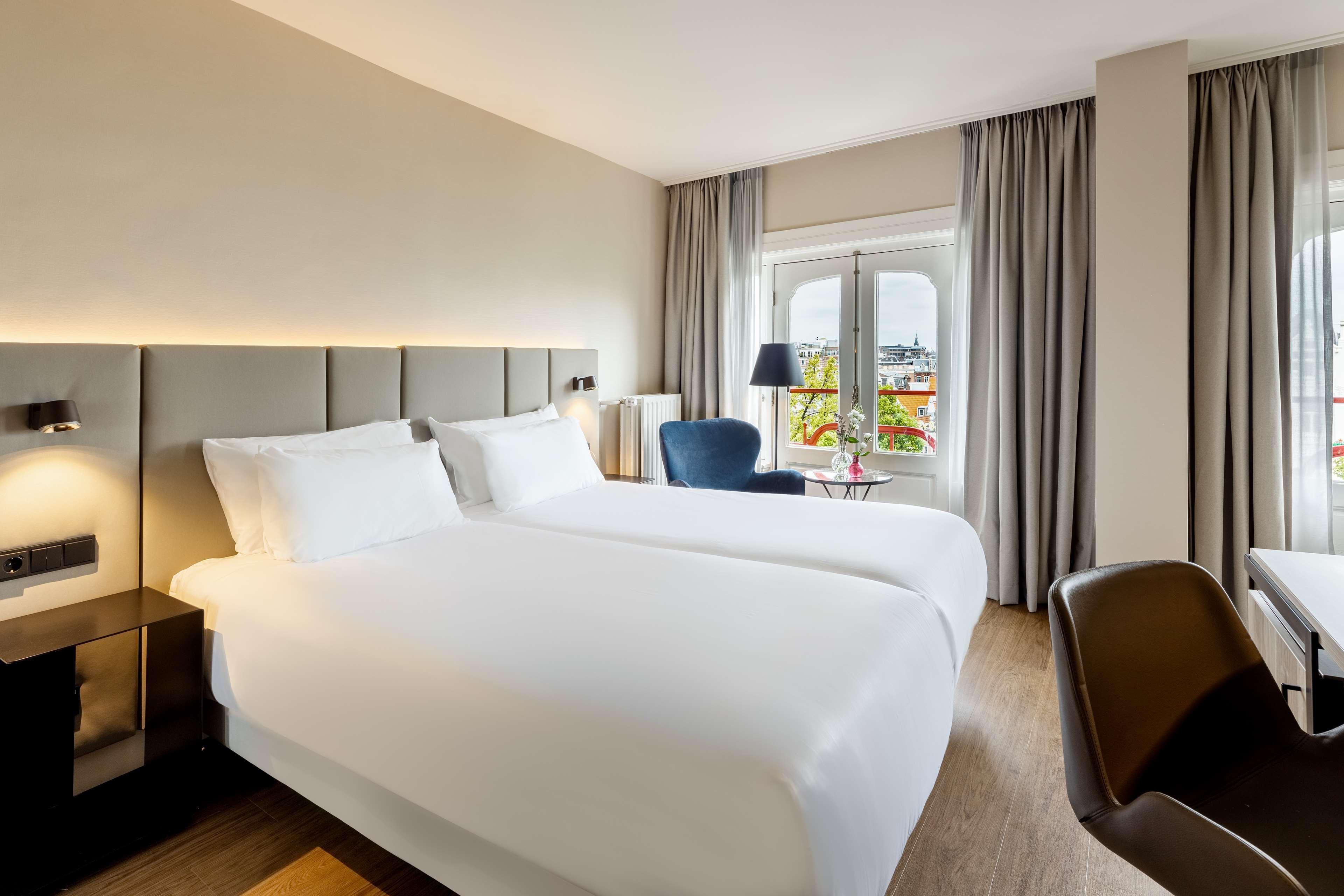 Nh Schiller Hotel 4*