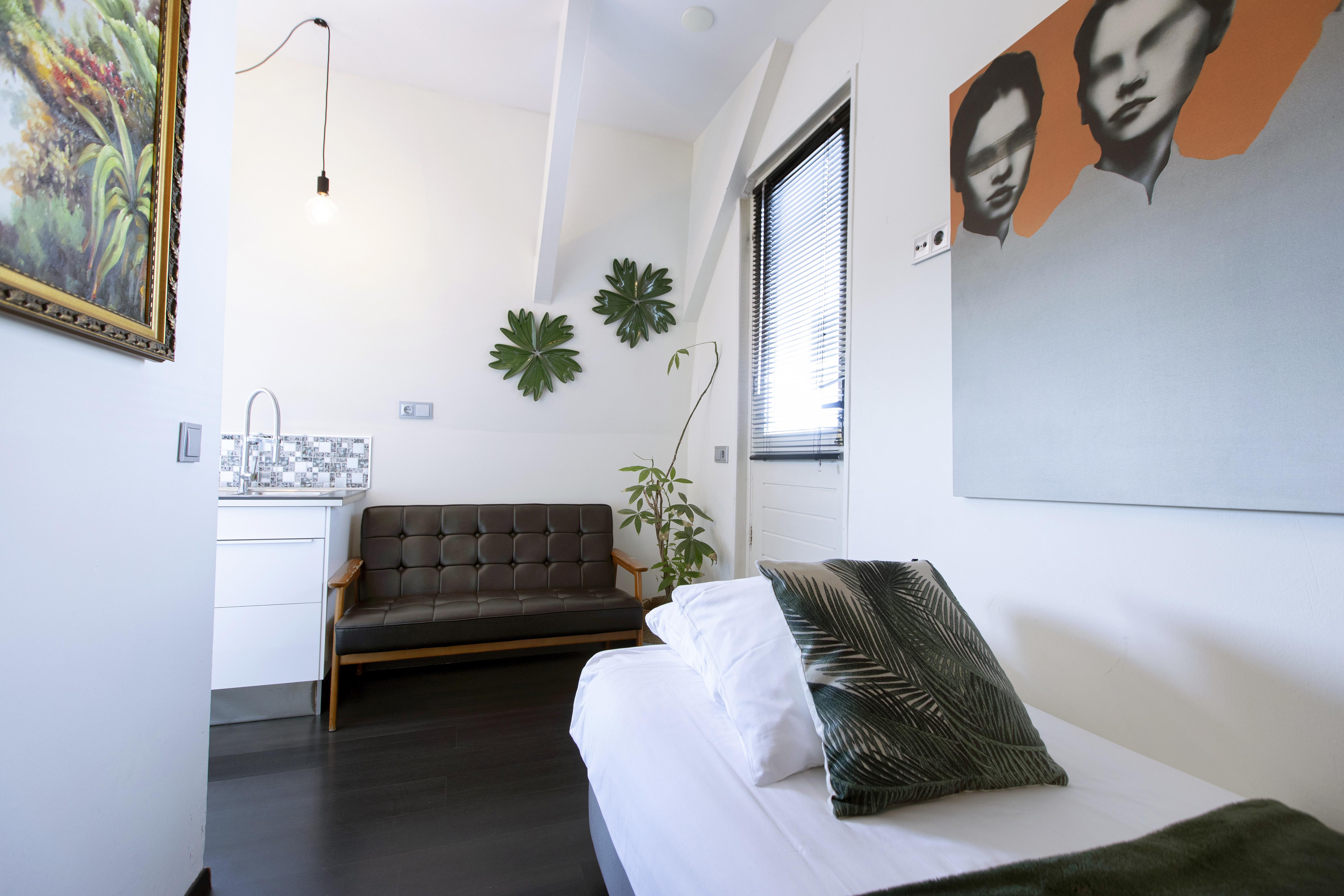 Quentin Hotel