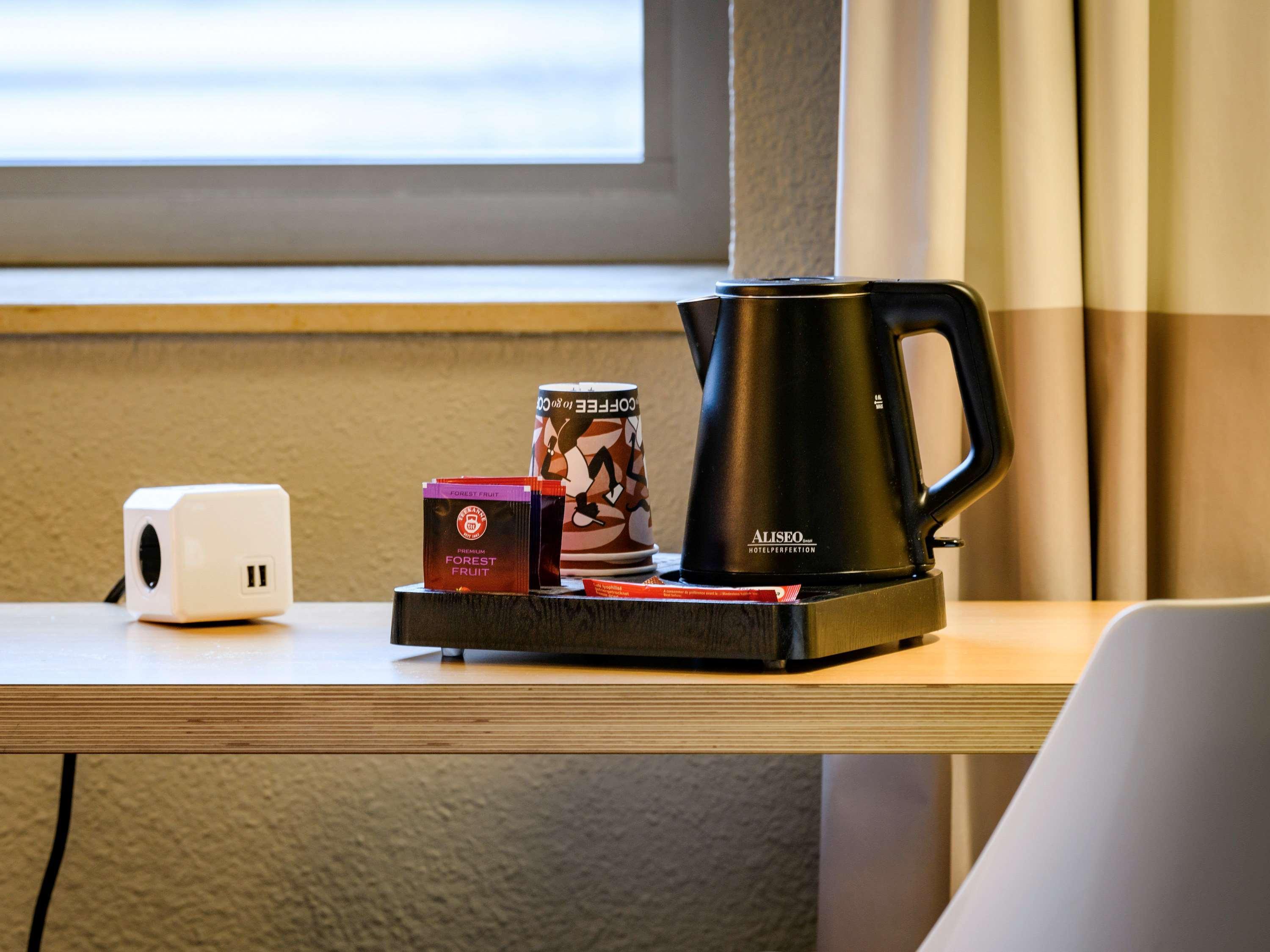 Ibis Centre Hotel 3*